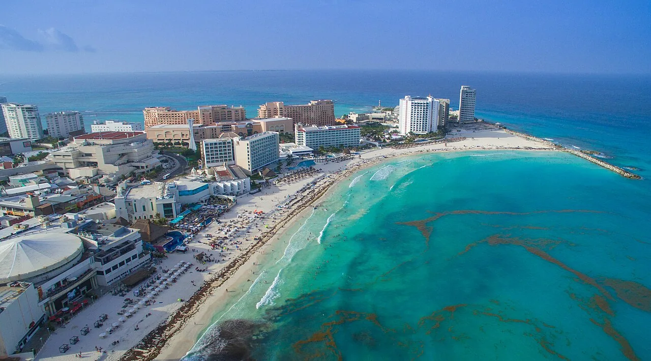 La costa di Cancún vista dall’alto, 2015