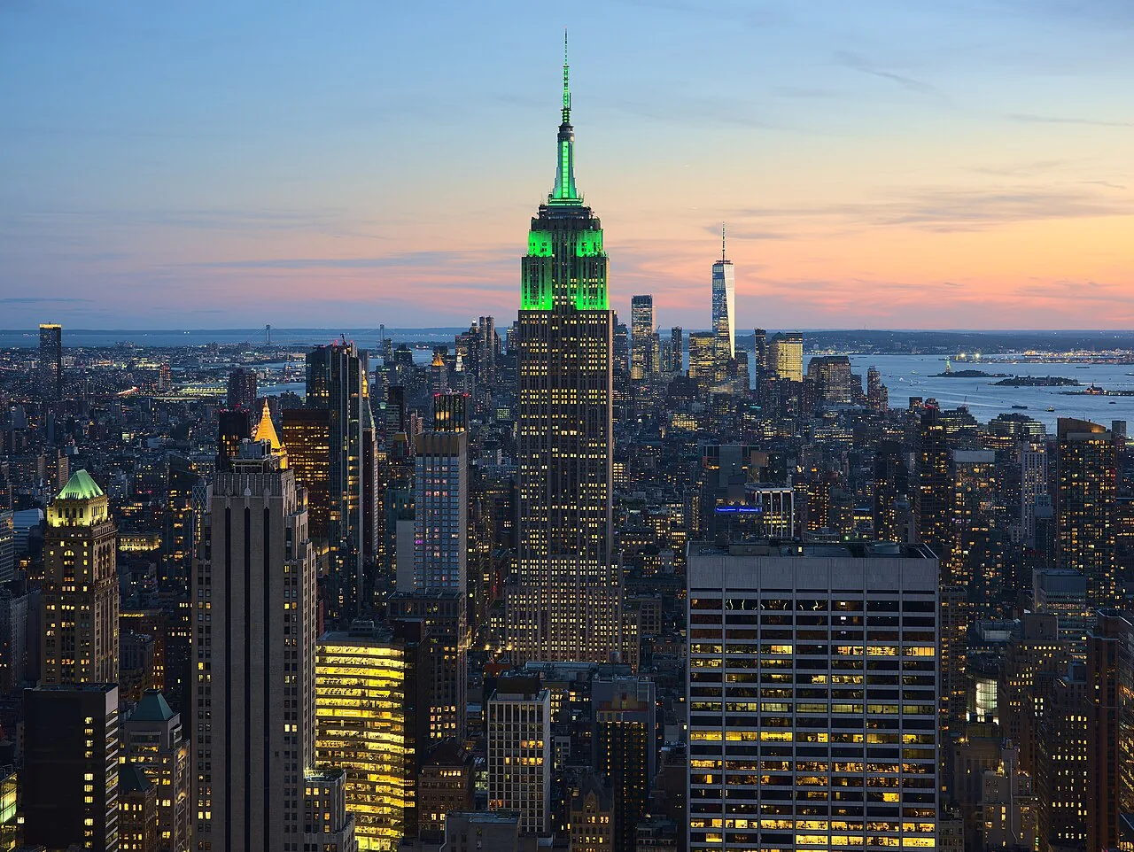 L’Empire State Building e Manhattan dal Rockefeller Center, 2021