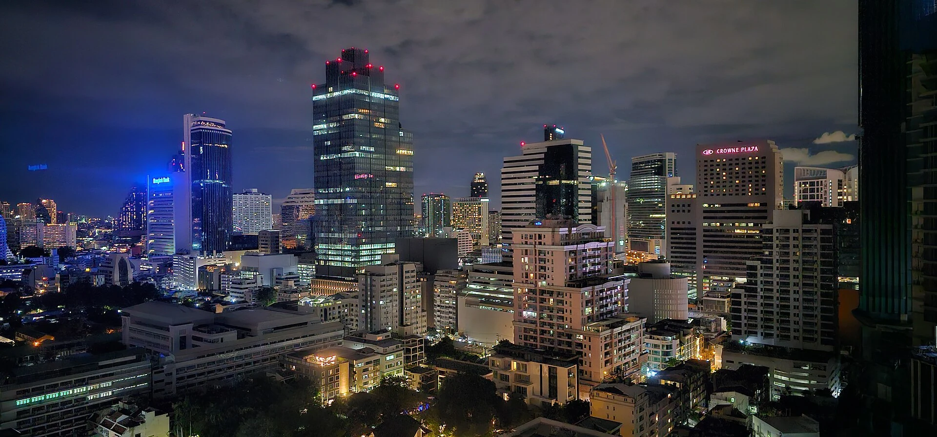 Bangkok nach Sonnenuntergang